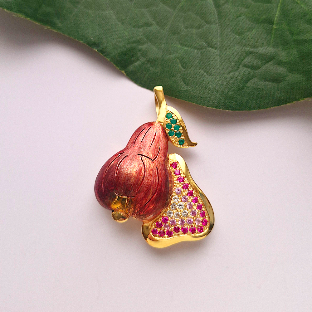 Macopa Brooch Pin Necklace